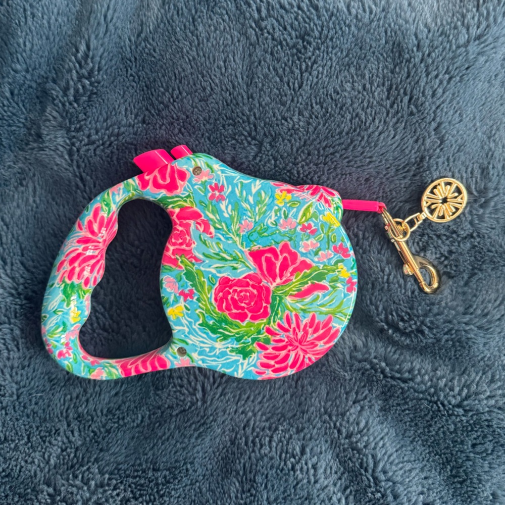 Lilly Pulitzer Retractable Leash